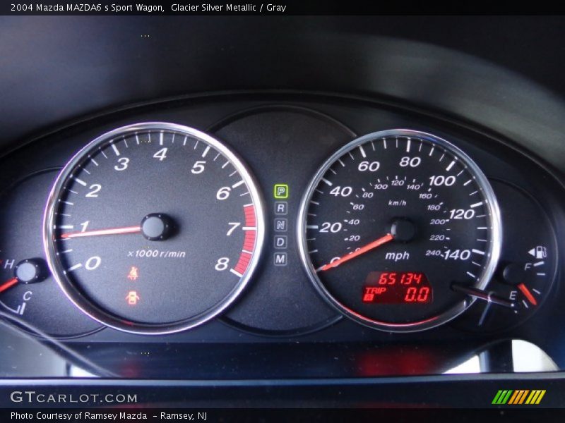  2004 MAZDA6 s Sport Wagon s Sport Wagon Gauges
