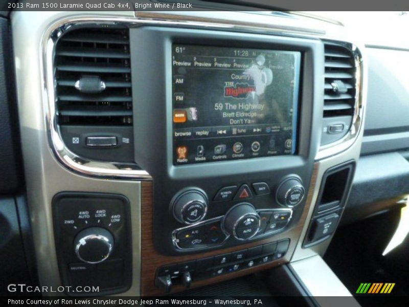 Bright White / Black 2013 Ram 1500 Laramie Quad Cab 4x4