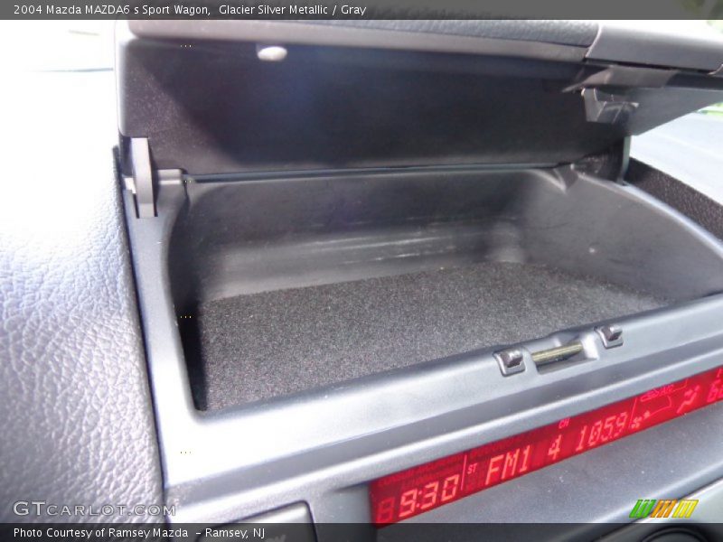 Glacier Silver Metallic / Gray 2004 Mazda MAZDA6 s Sport Wagon