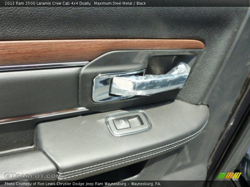 Maximum Steel Metal / Black 2013 Ram 3500 Laramie Crew Cab 4x4 Dually