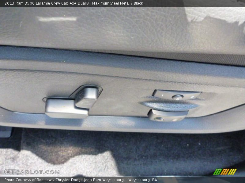 Maximum Steel Metal / Black 2013 Ram 3500 Laramie Crew Cab 4x4 Dually