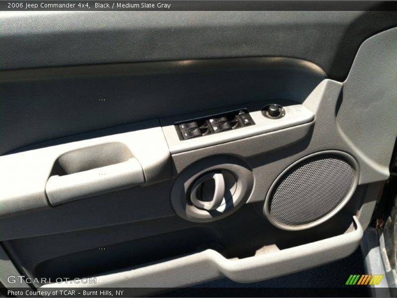 Black / Medium Slate Gray 2006 Jeep Commander 4x4