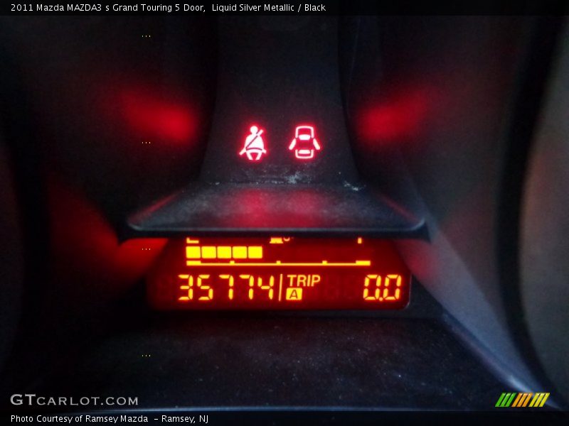 Liquid Silver Metallic / Black 2011 Mazda MAZDA3 s Grand Touring 5 Door