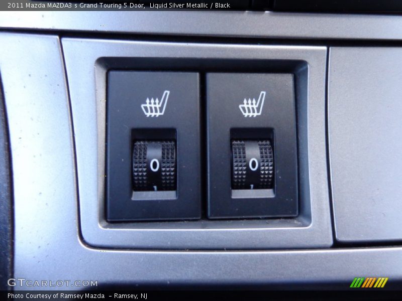 Controls of 2011 MAZDA3 s Grand Touring 5 Door