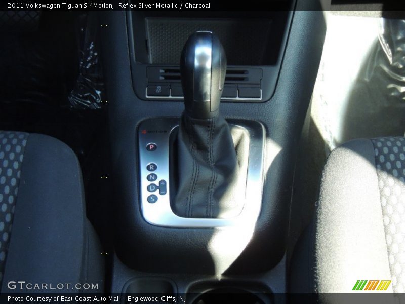 Reflex Silver Metallic / Charcoal 2011 Volkswagen Tiguan S 4Motion