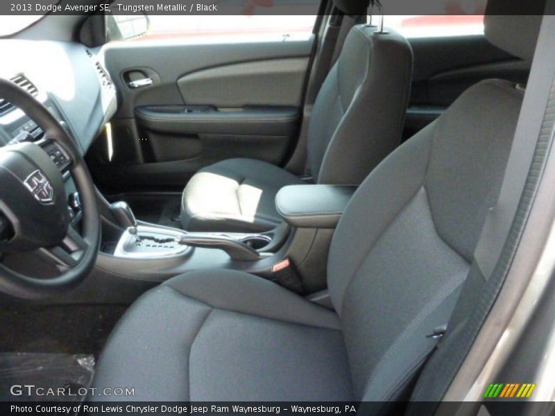 Tungsten Metallic / Black 2013 Dodge Avenger SE