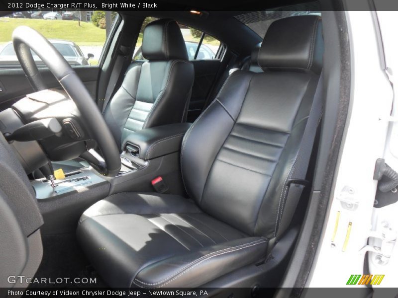 Bright White / Black 2012 Dodge Charger R/T Plus