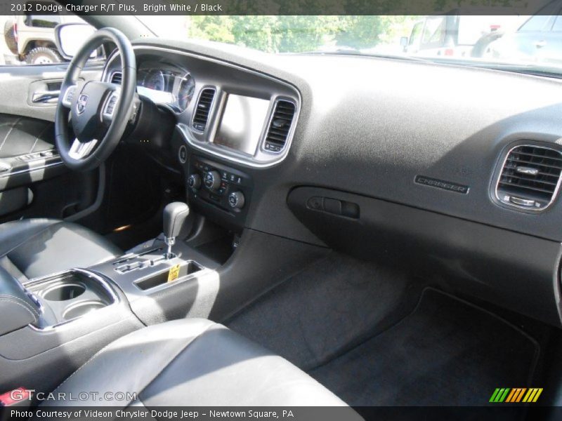 Bright White / Black 2012 Dodge Charger R/T Plus