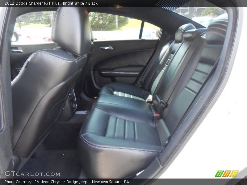 Bright White / Black 2012 Dodge Charger R/T Plus