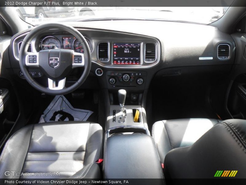 Bright White / Black 2012 Dodge Charger R/T Plus