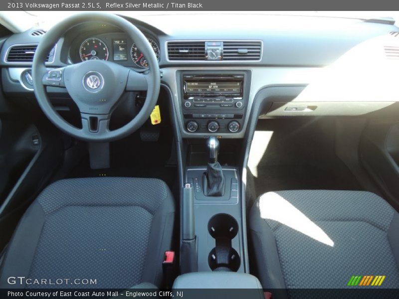 Reflex Silver Metallic / Titan Black 2013 Volkswagen Passat 2.5L S