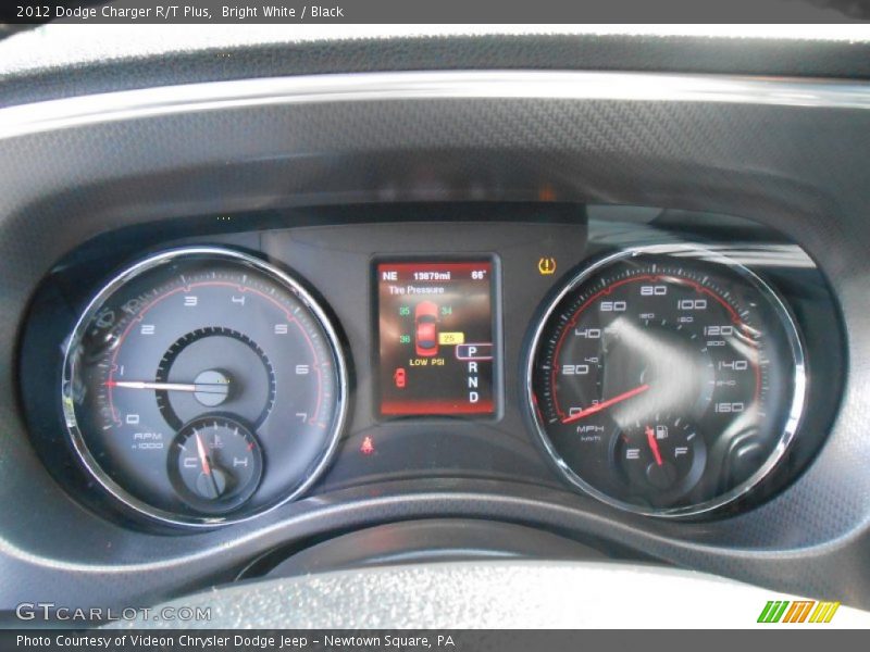 Bright White / Black 2012 Dodge Charger R/T Plus