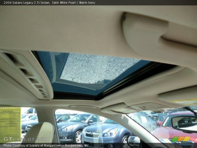 Satin White Pearl / Warm Ivory 2009 Subaru Legacy 2.5i Sedan