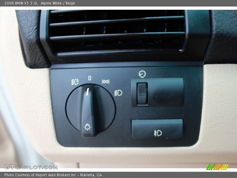 Alpine White / Beige 2006 BMW X5 3.0i