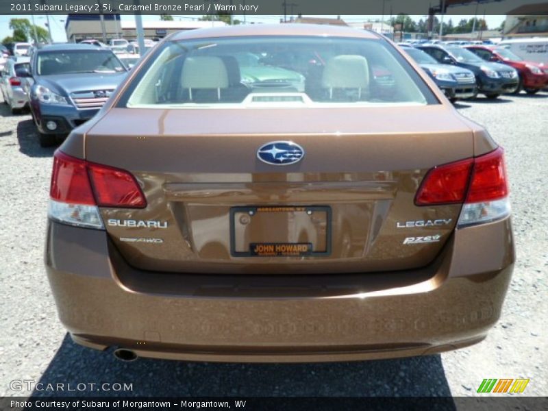 Caramel Bronze Pearl / Warm Ivory 2011 Subaru Legacy 2.5i