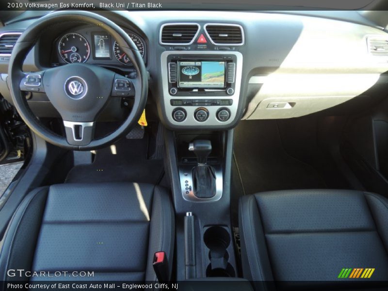 Black Uni / Titan Black 2010 Volkswagen Eos Komfort