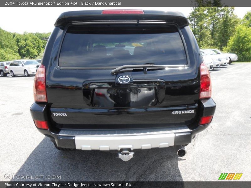 Black / Dark Charcoal 2004 Toyota 4Runner Sport Edition 4x4
