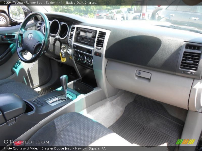 Black / Dark Charcoal 2004 Toyota 4Runner Sport Edition 4x4