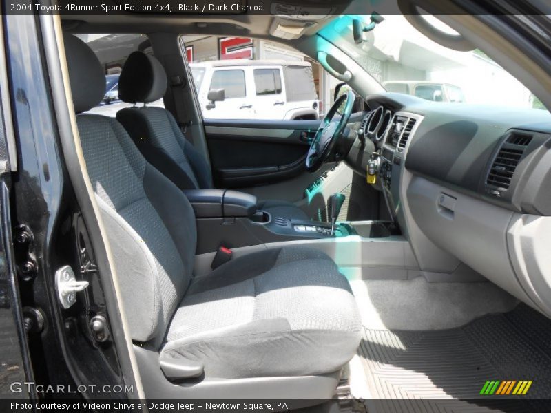 Black / Dark Charcoal 2004 Toyota 4Runner Sport Edition 4x4