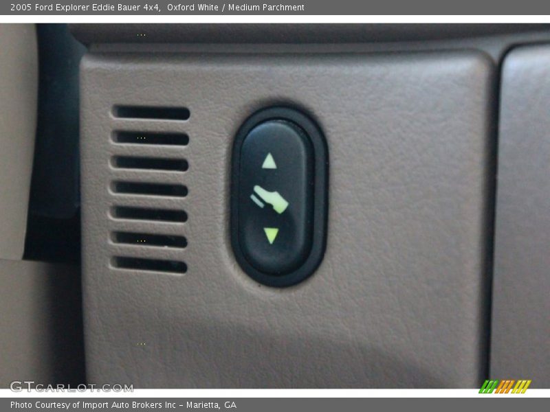 Oxford White / Medium Parchment 2005 Ford Explorer Eddie Bauer 4x4