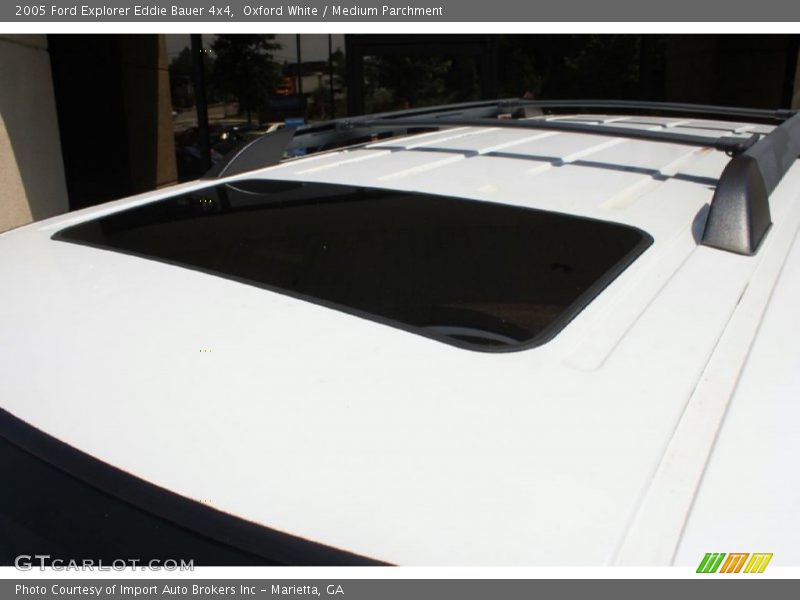 Oxford White / Medium Parchment 2005 Ford Explorer Eddie Bauer 4x4