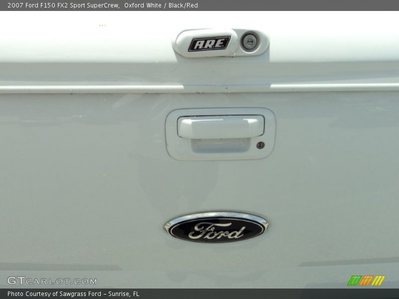 Oxford White / Black/Red 2007 Ford F150 FX2 Sport SuperCrew