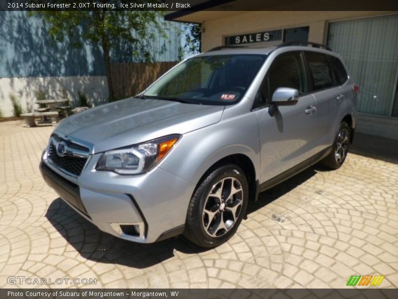 Front 3/4 View of 2014 Forester 2.0XT Touring