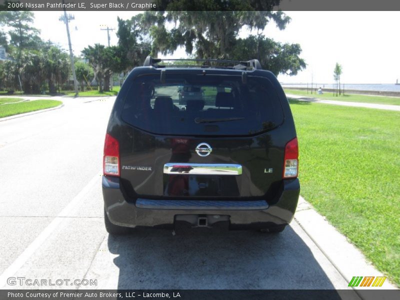 Super Black / Graphite 2006 Nissan Pathfinder LE