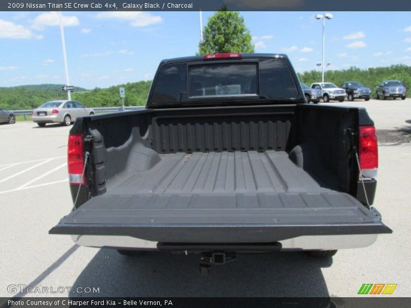 Galaxy Black / Charcoal 2009 Nissan Titan SE Crew Cab 4x4