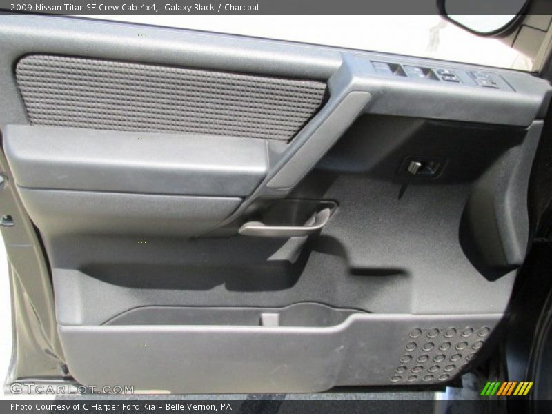 Galaxy Black / Charcoal 2009 Nissan Titan SE Crew Cab 4x4