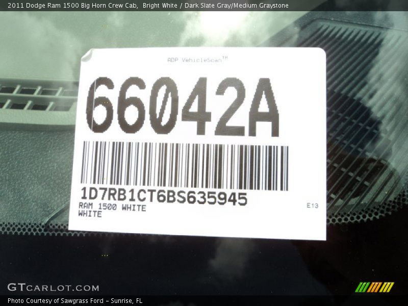 Bright White / Dark Slate Gray/Medium Graystone 2011 Dodge Ram 1500 Big Horn Crew Cab