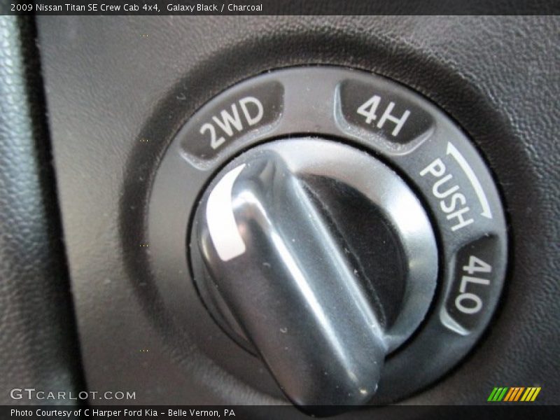 Galaxy Black / Charcoal 2009 Nissan Titan SE Crew Cab 4x4