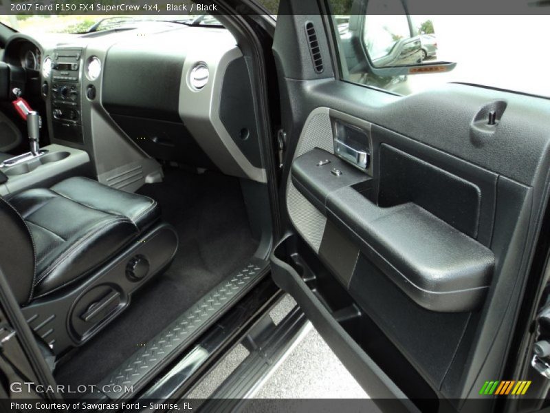 Black / Black 2007 Ford F150 FX4 SuperCrew 4x4