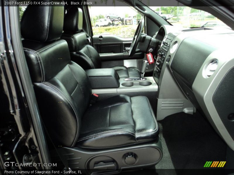Front Seat of 2007 F150 FX4 SuperCrew 4x4