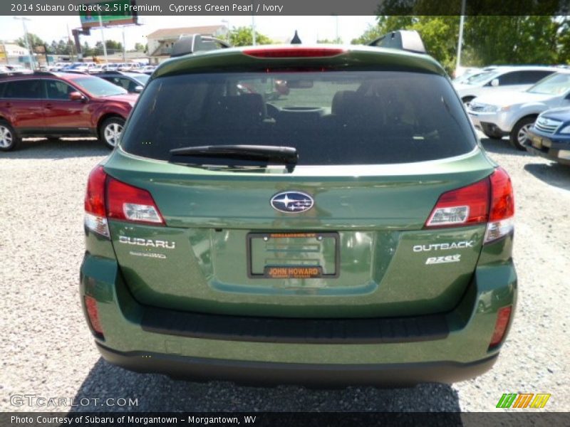 Cypress Green Pearl / Ivory 2014 Subaru Outback 2.5i Premium