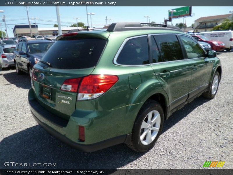 Cypress Green Pearl / Ivory 2014 Subaru Outback 2.5i Premium