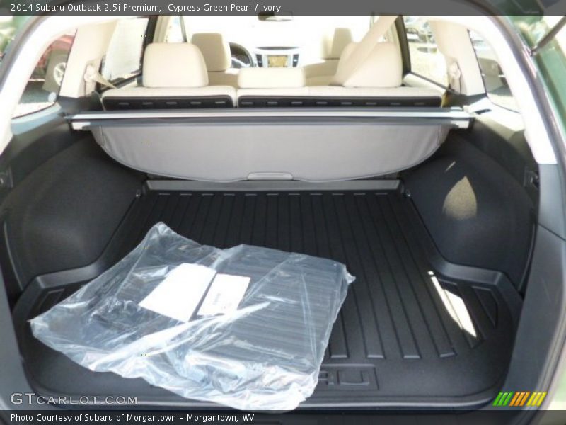 Cypress Green Pearl / Ivory 2014 Subaru Outback 2.5i Premium