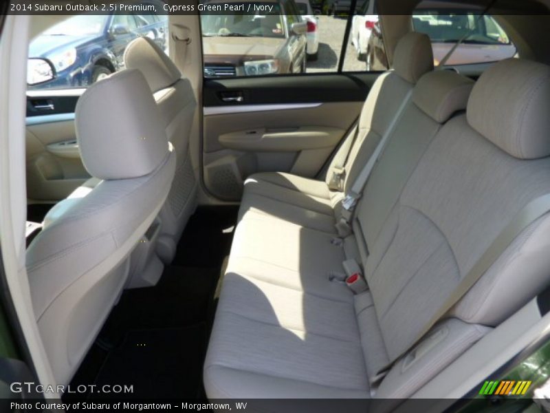 Cypress Green Pearl / Ivory 2014 Subaru Outback 2.5i Premium