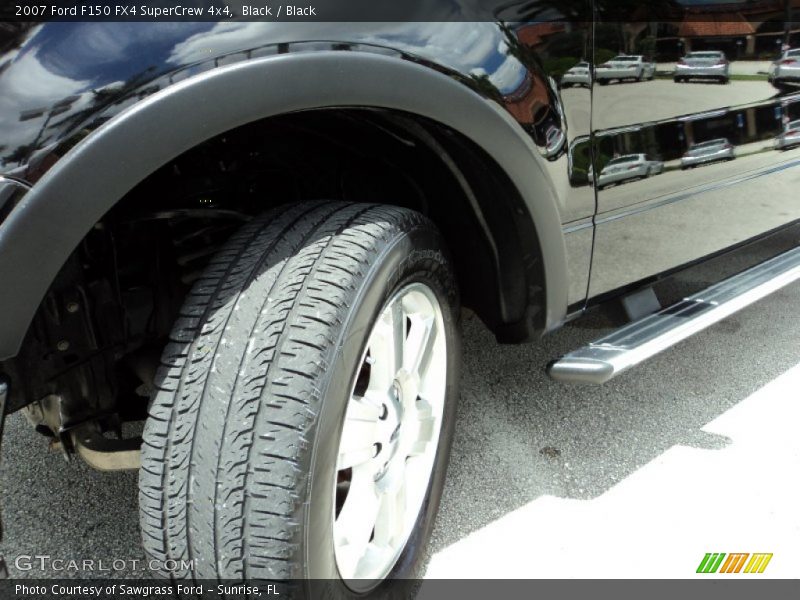 Black / Black 2007 Ford F150 FX4 SuperCrew 4x4