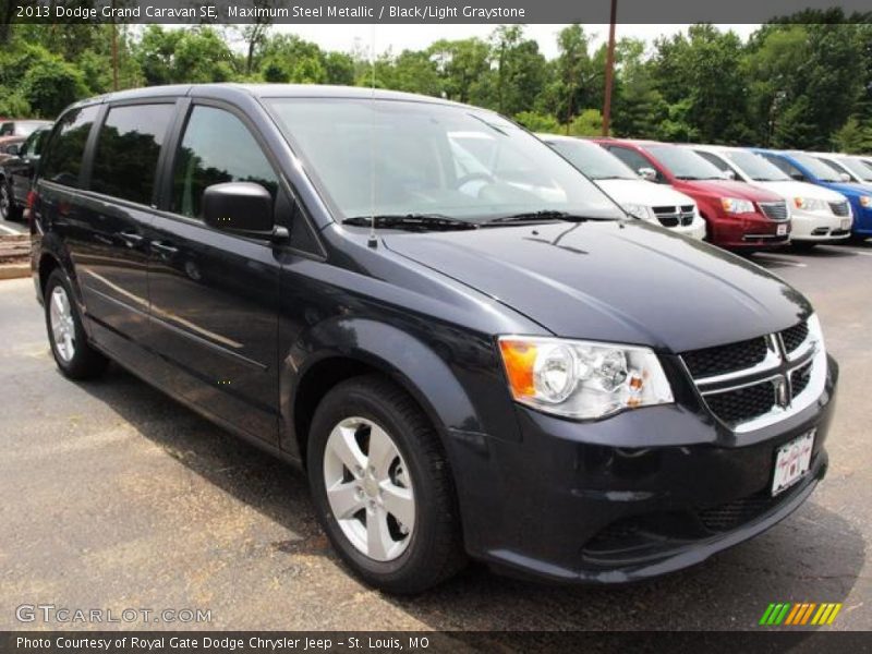 Maximum Steel Metallic / Black/Light Graystone 2013 Dodge Grand Caravan SE