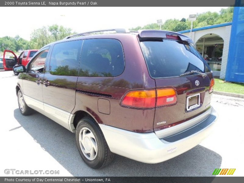 Napa Burgundy Pearl / Oak 2000 Toyota Sienna LE