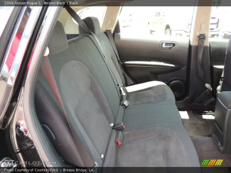 Wicked Black / Black 2009 Nissan Rogue S