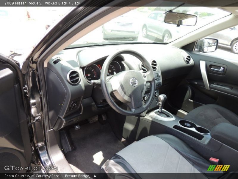 Wicked Black / Black 2009 Nissan Rogue S