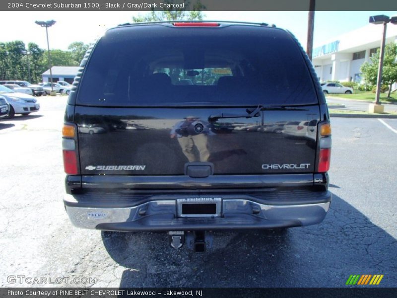 Black / Gray/Dark Charcoal 2004 Chevrolet Suburban 1500