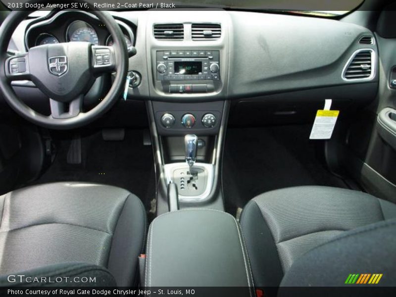 Redline 2-Coat Pearl / Black 2013 Dodge Avenger SE V6