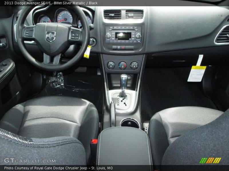 Billet Silver Metallic / Black 2013 Dodge Avenger SE V6