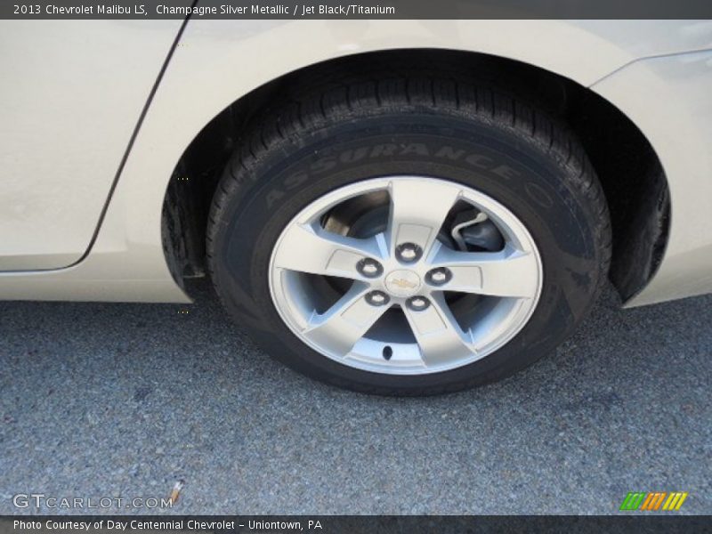 Champagne Silver Metallic / Jet Black/Titanium 2013 Chevrolet Malibu LS