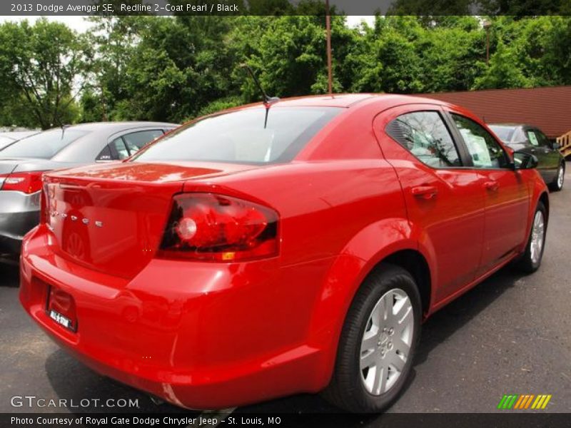 Redline 2-Coat Pearl / Black 2013 Dodge Avenger SE