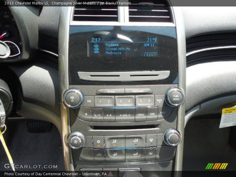 Champagne Silver Metallic / Jet Black/Titanium 2013 Chevrolet Malibu LS