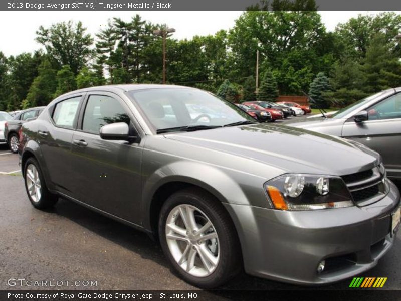 Tungsten Metallic / Black 2013 Dodge Avenger SXT V6